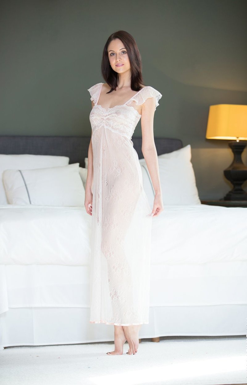 Петра, 31 год, 0 размер груди